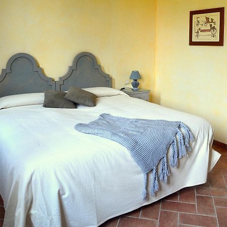 Agriturismo Borgo San Francesco Basiglio Exterior photo